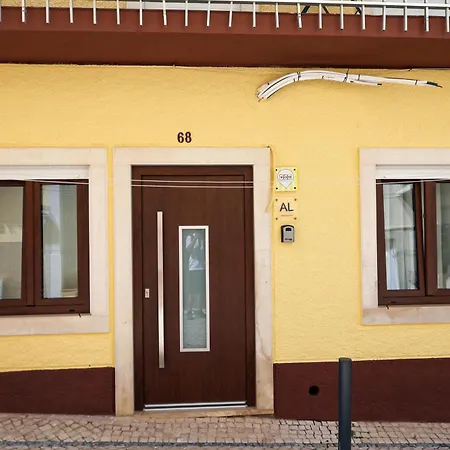 Nyaraló Dina House Quinzico Nazaré
