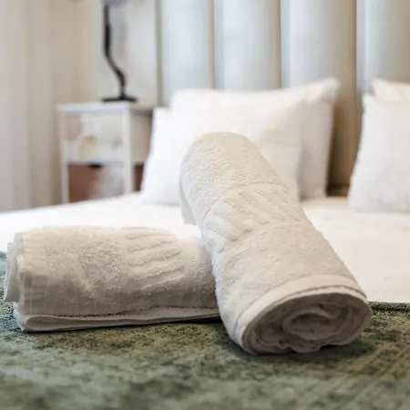 Dina House Quinzico * Nazaré