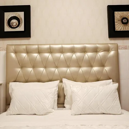 Nyaraló Dina House Quinzico