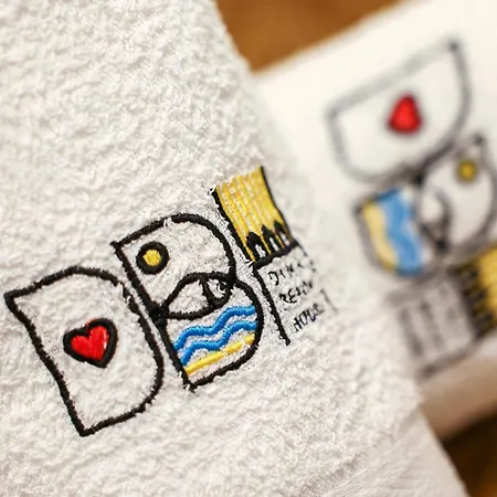 Dina House Quinzico Nyaraló *