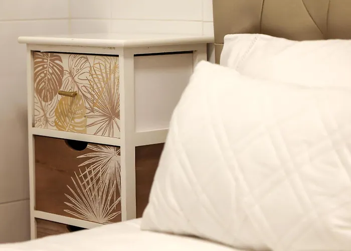 Dina House Quinzico بيت للعطل نازاريه